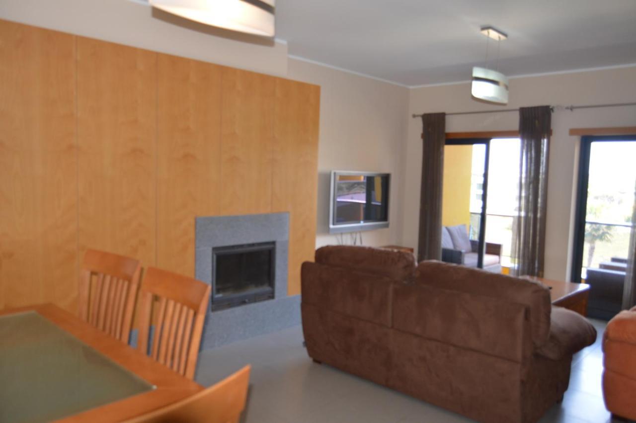 Apartamento Frente Ao Mar Com Piscina De Agua Salgada Quarteira Εξωτερικό φωτογραφία