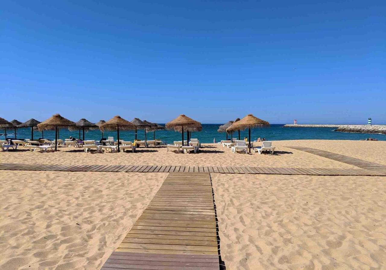 Apartamento Frente Ao Mar Com Piscina De Agua Salgada Quarteira Εξωτερικό φωτογραφία