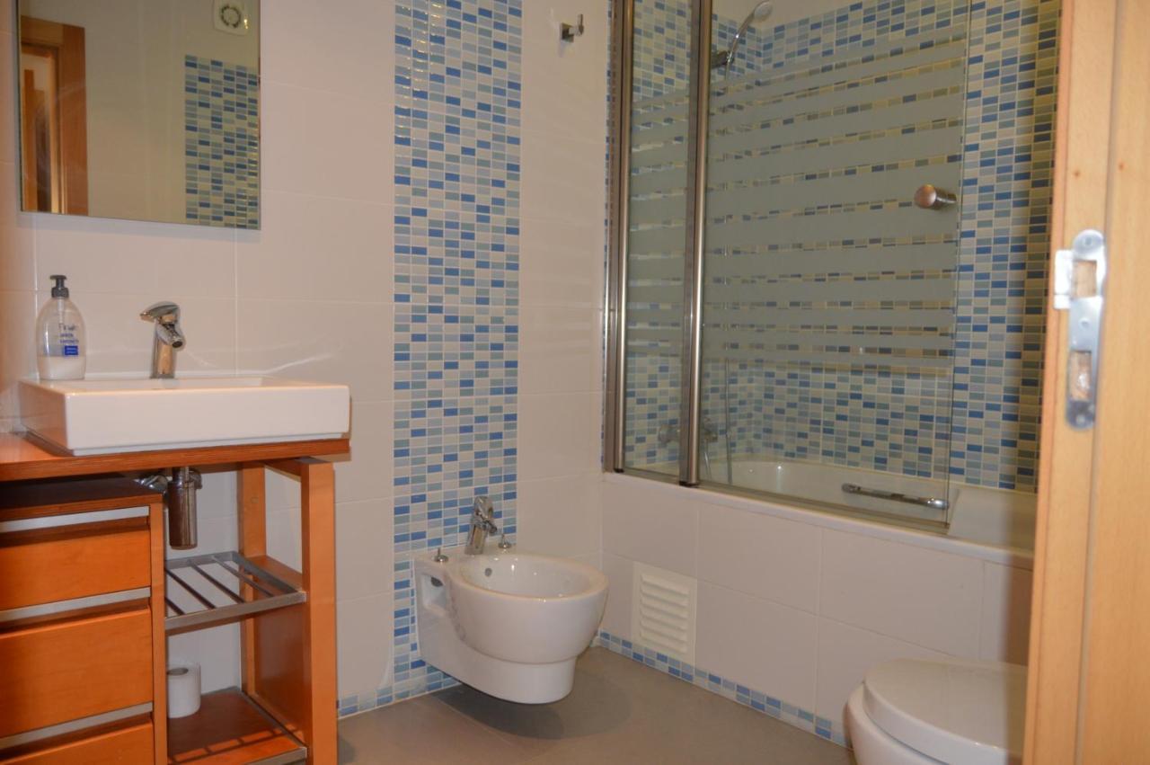 Apartamento Frente Ao Mar Com Piscina De Agua Salgada Quarteira Εξωτερικό φωτογραφία